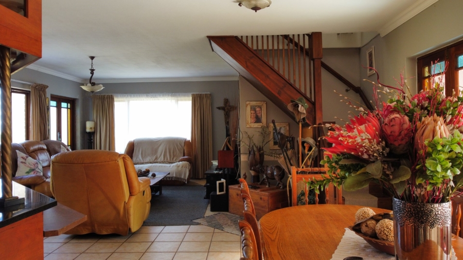 2 Bedroom Property for Sale in Hersham Western Cape